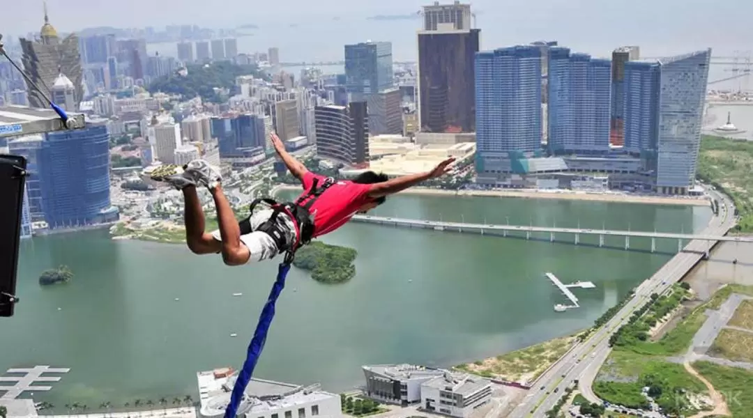 Macau Tower Skyjump