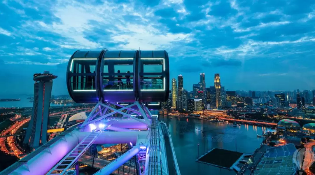 165 Sky Dining by Singapore Flyer