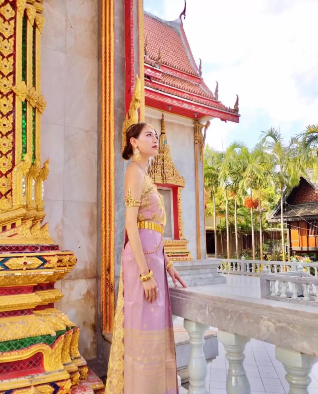 Thai Costume Rental and Photography by Hello Phuket