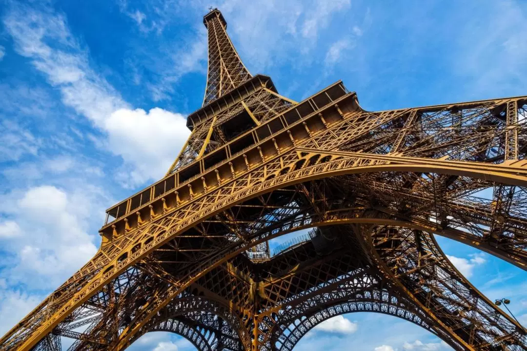 Eiffel Tower Guided Tour in Paris