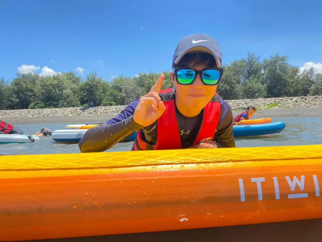 San Tiao Lun Beach Park SUP Experience in Yunlin