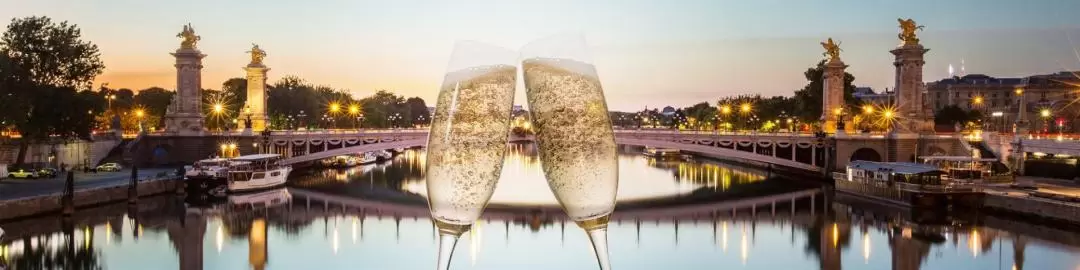 Sparkling Cruise with Champagne on Bateaux Mouches