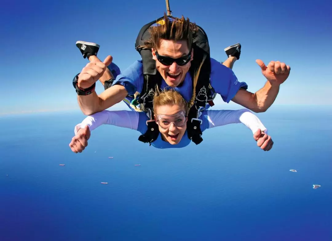 Tandem Skydiving Experience Wollongong from Sydney