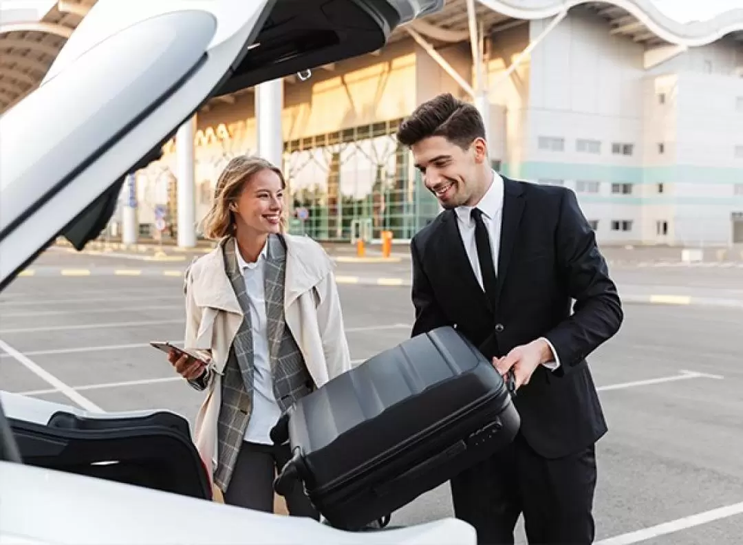 Private Heathrow Airport (LHR) Transfers for London by GetTransfer