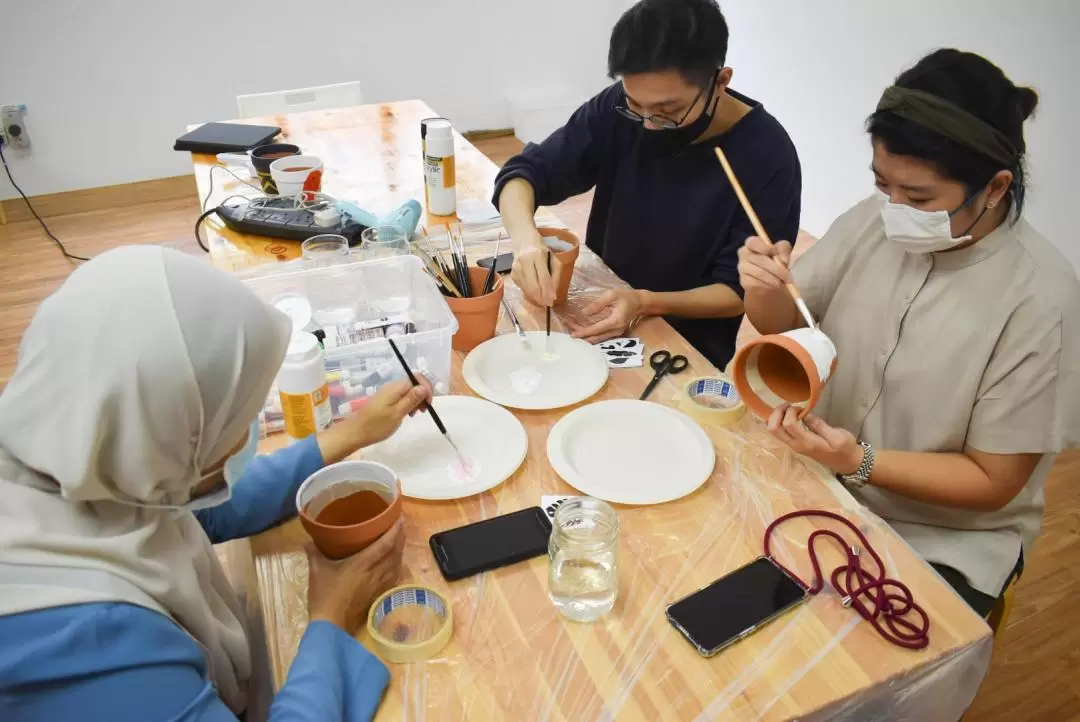 新加坡陶土壺繪畫體驗