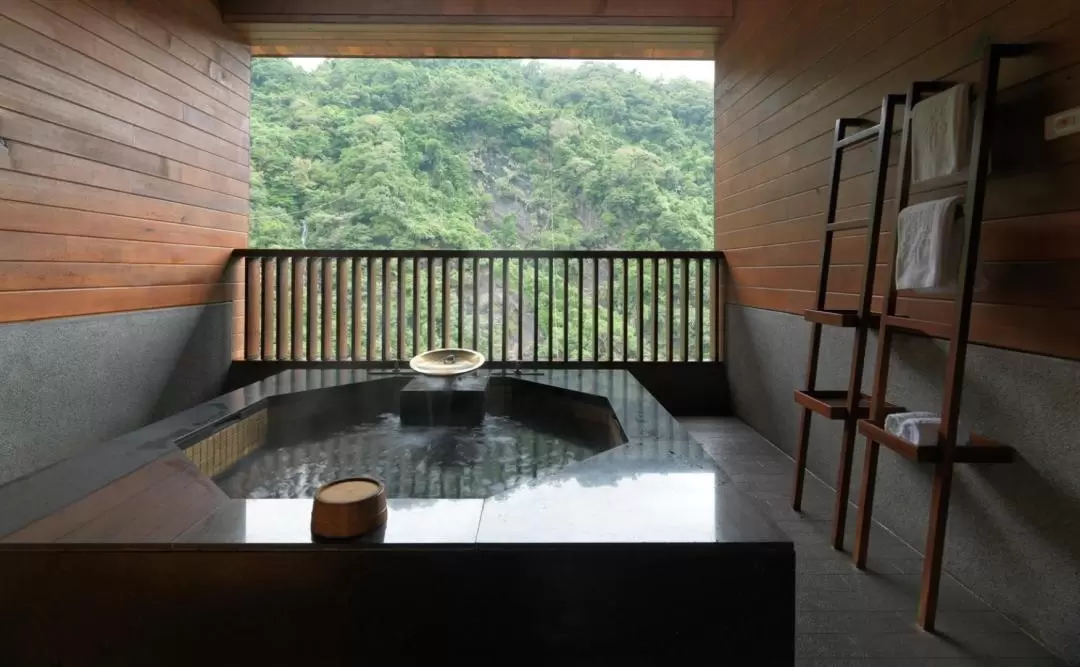 Wulai Pause Landis Resort  Hot Spring Experience Ticket