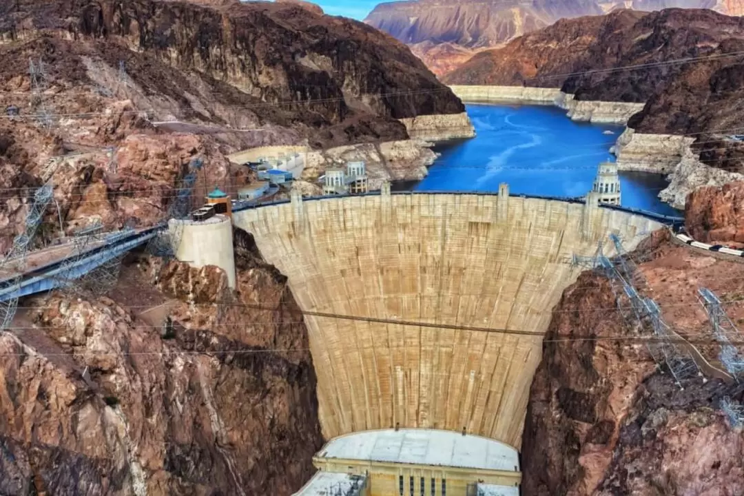 Hoover Dam Walk on Top Tour from Las Vegas