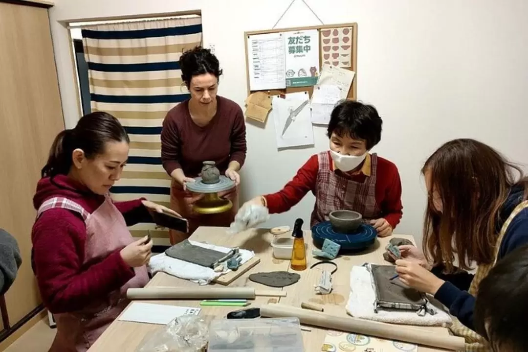 Japanese Ceramics DIY Private Workshop in Osaka