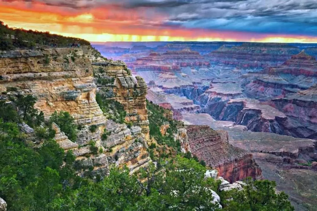 Grand Canyon National Park South Rim Bus Tour from Las Vegas