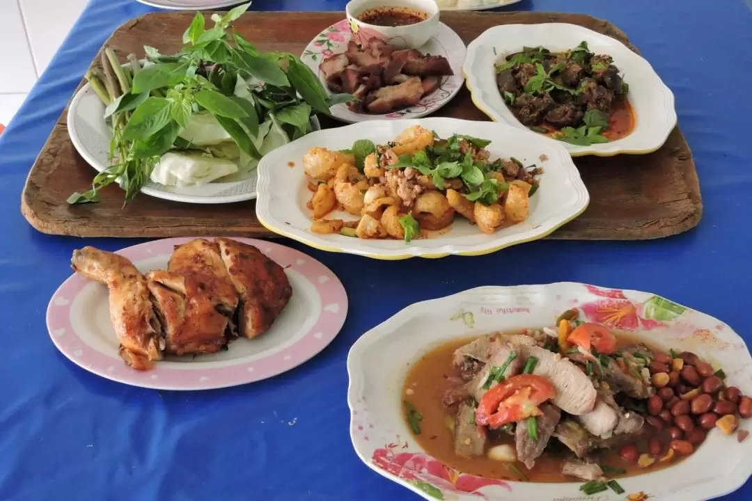 The Real Jing Jing Thai Food Tour by Feast Thailand