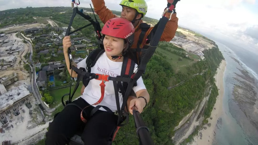 巴厘島Timbis海灘滑翔傘冒險體驗