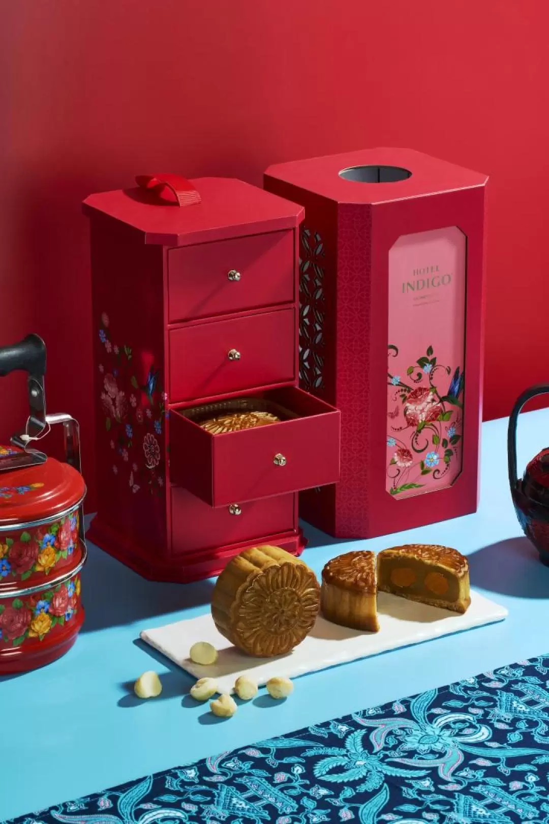 Hotel Indigo Singapore Katong Mid-Autumn Mooncakes