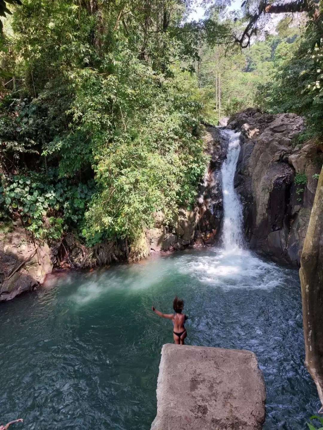 Sambangan Waterfalls with Wanagiri Swing Day Trip