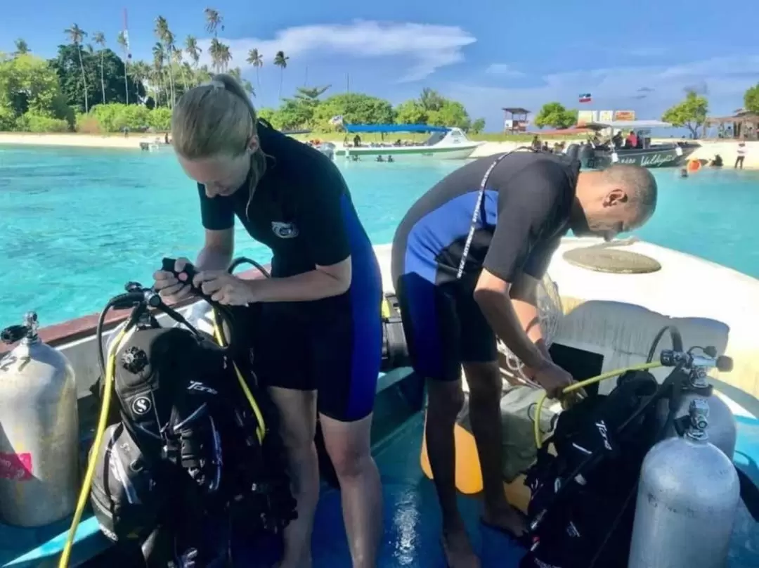 PADI OR SSI Open Water & Advanced Open Water Course at Semporna in Sabah