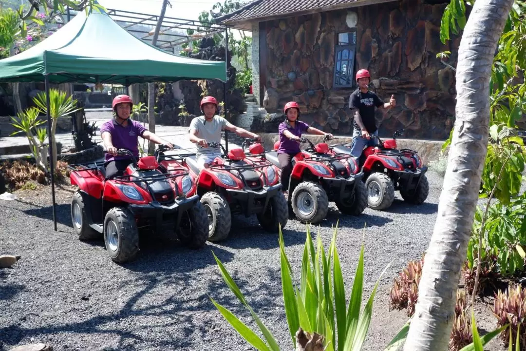 バトゥール山 黒色溶岩ATV4輪バギー体験（バリ）