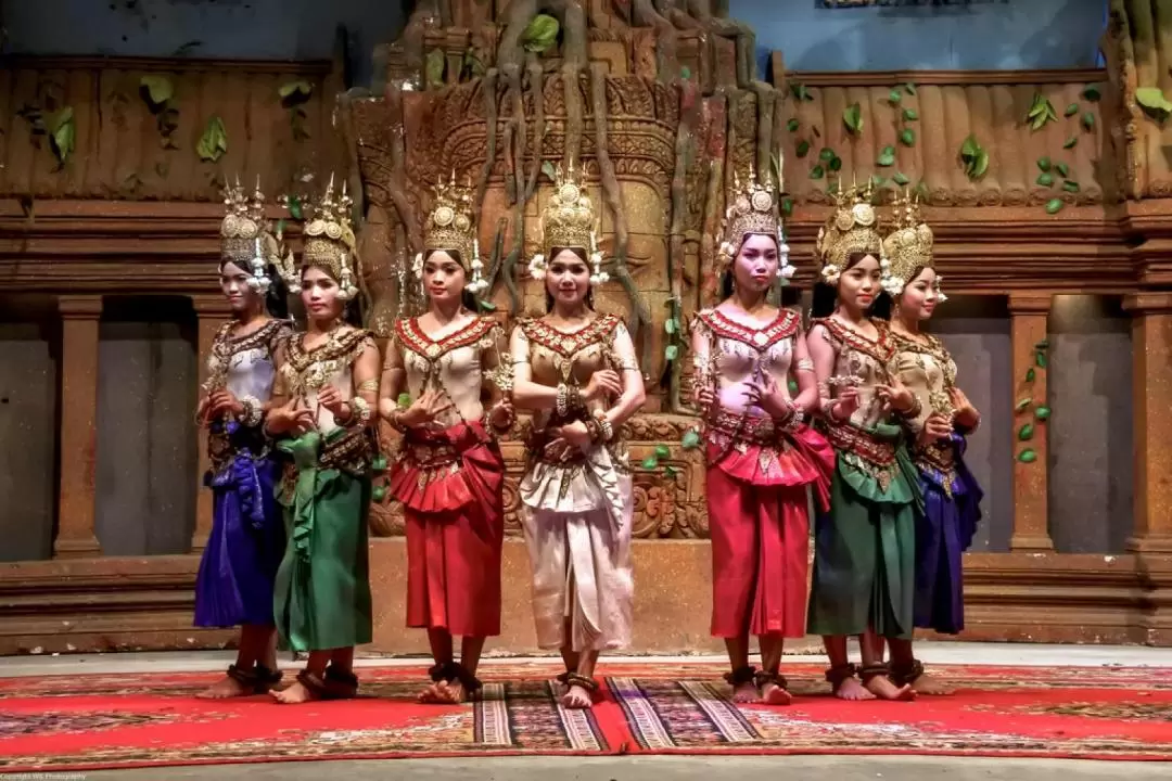 柬埔寨仙女舞蹈表演 & 自助晚餐