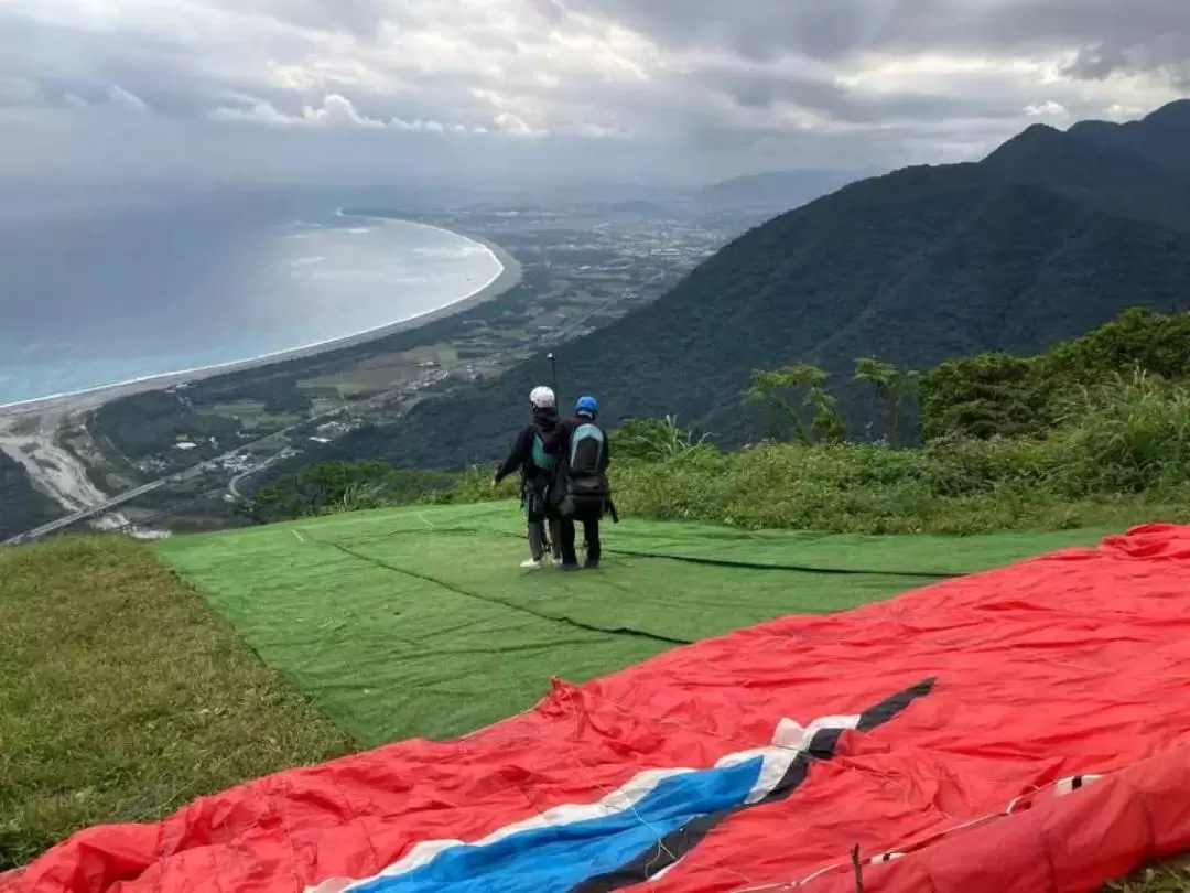 花蓮: 太魯閣布拉旦飛行基地 - 飛行傘體驗 & GoPro 空中全程攝影