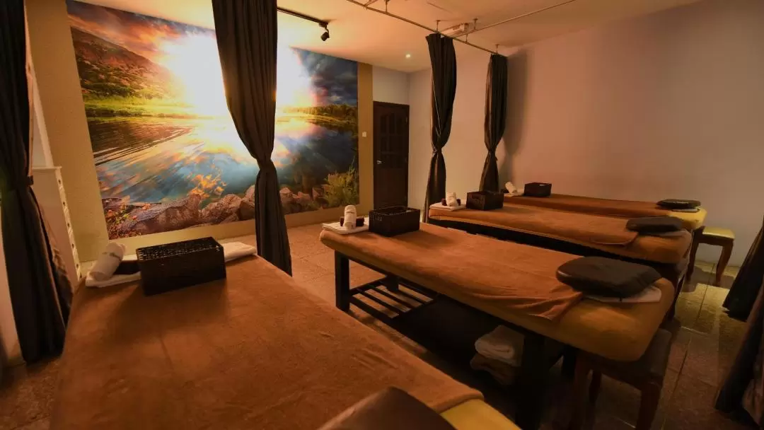 ZEN Borneo Reflexology スパ体験（サバ）