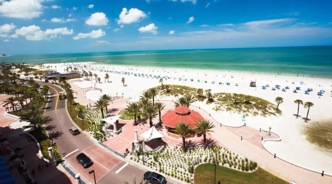 Full Day Tour with Boat Ride on Sea Screamer in Clearwater Beach from Orlando