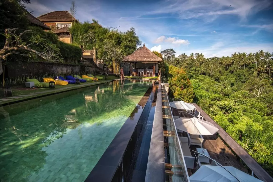 Awana Pool and Lounge Day Pass at Kamandalu Ubud in Bali