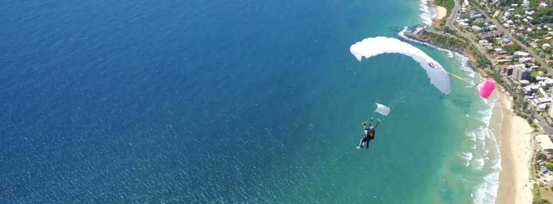 Noosa Tandem Skydive Experience