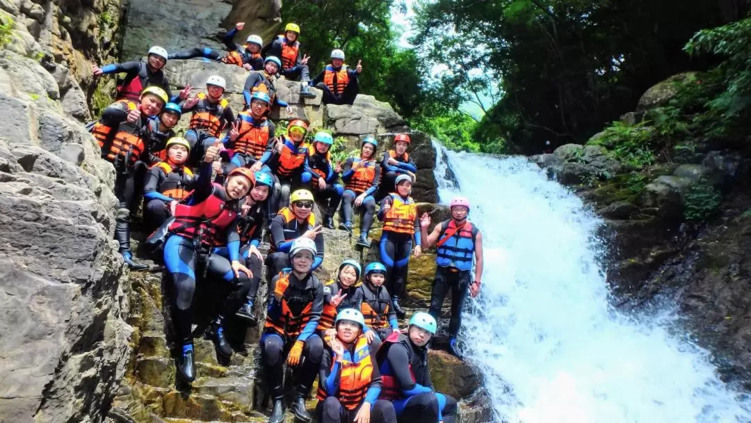 Jiajiuliao River Trekking in New Taipei