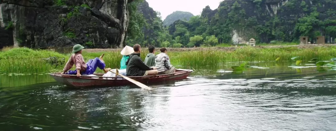 Hoa Lu - Tam Coc Day Trip