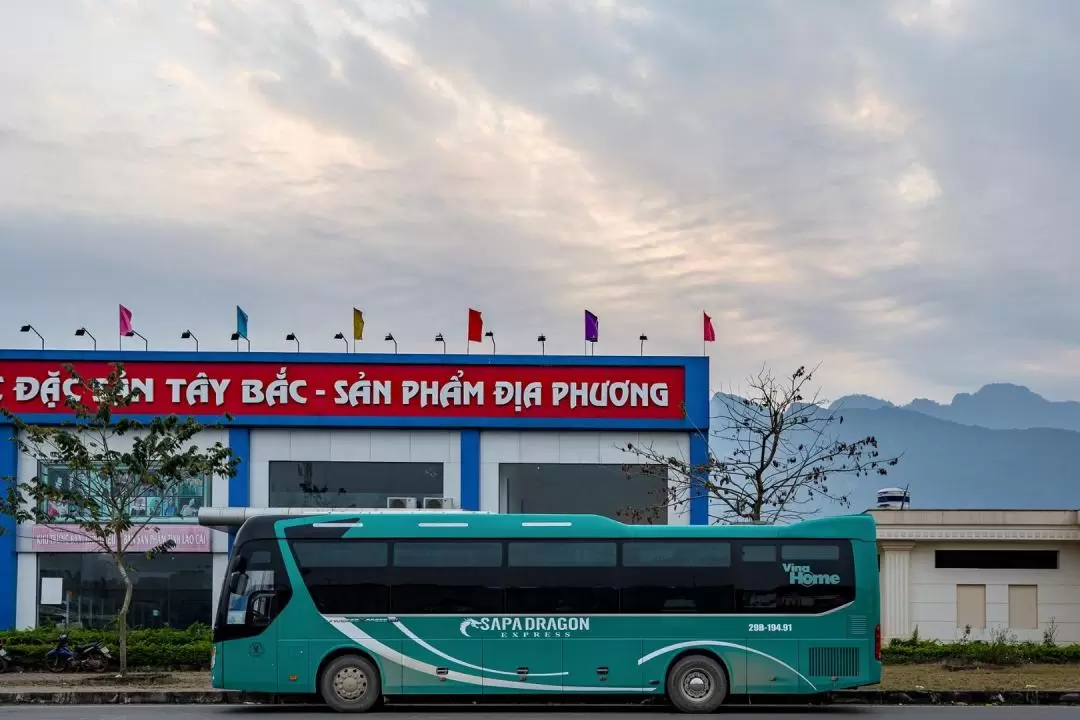 Shared Sleeper Bus between Hanoi and Sapa [Sapa Dragon Bus] 