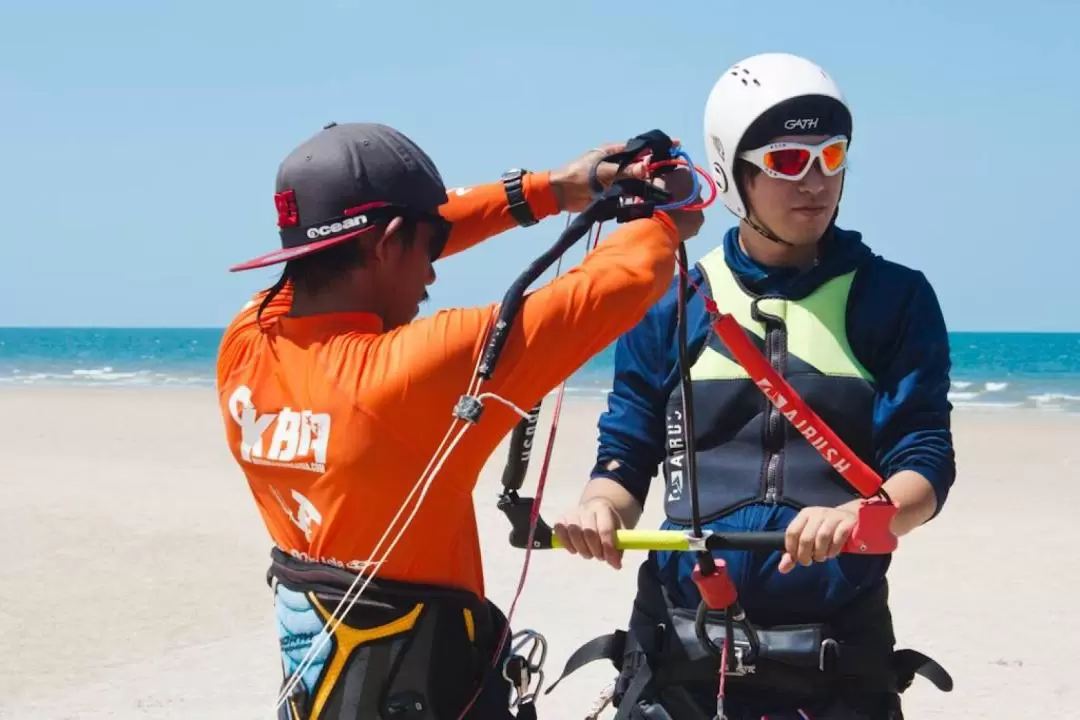 華欣風箏衝浪體驗（KBA - KiteBoarding Asia 提供）