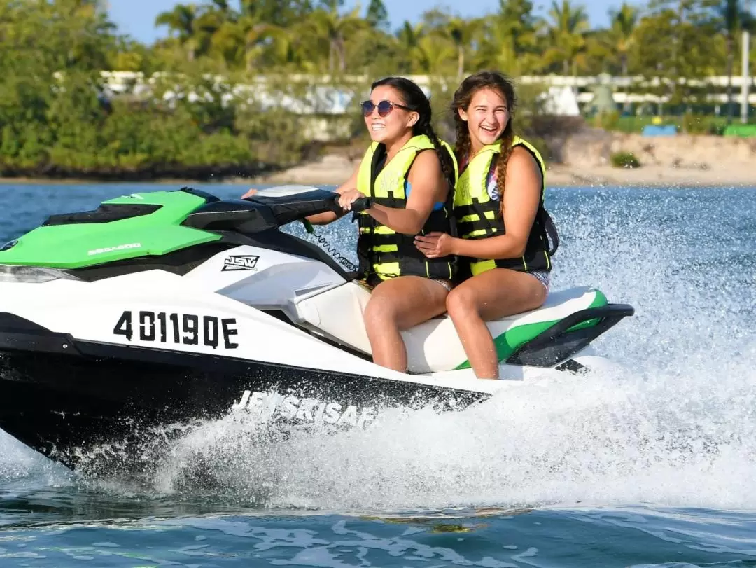 Gold Coast Jet Ski Safari and Parasailing Experience	