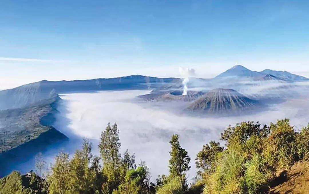 布羅莫火山 & 伊真火山3天2夜之旅（日惹出發）