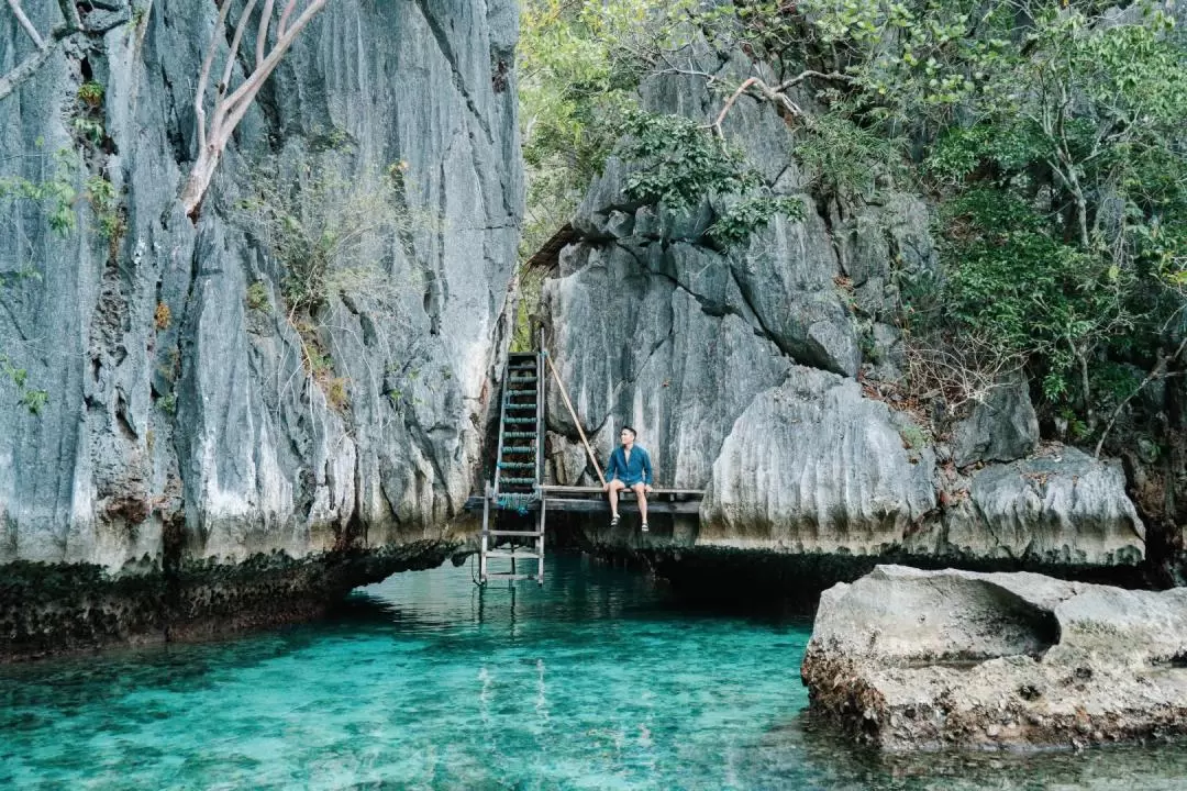 Coron Island Hopping Speedboat Tour