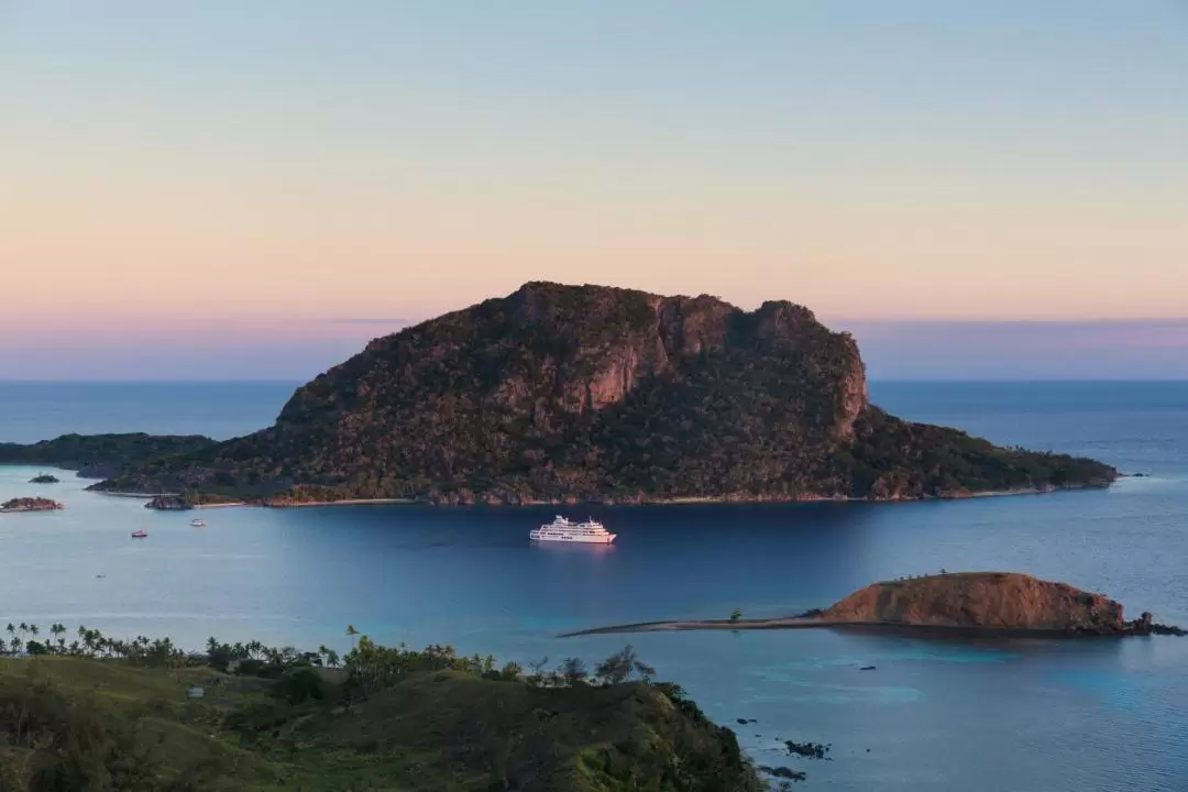 斐濟瑪瑪努卡島＆亞薩瓦島8天7夜全包式遊船之旅（丹那勞出發）