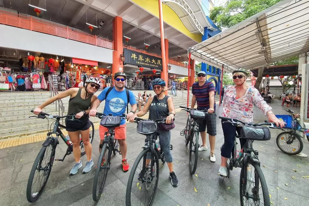 Let’s Go Bike Singapore: Bike and Bites Heritage Tour