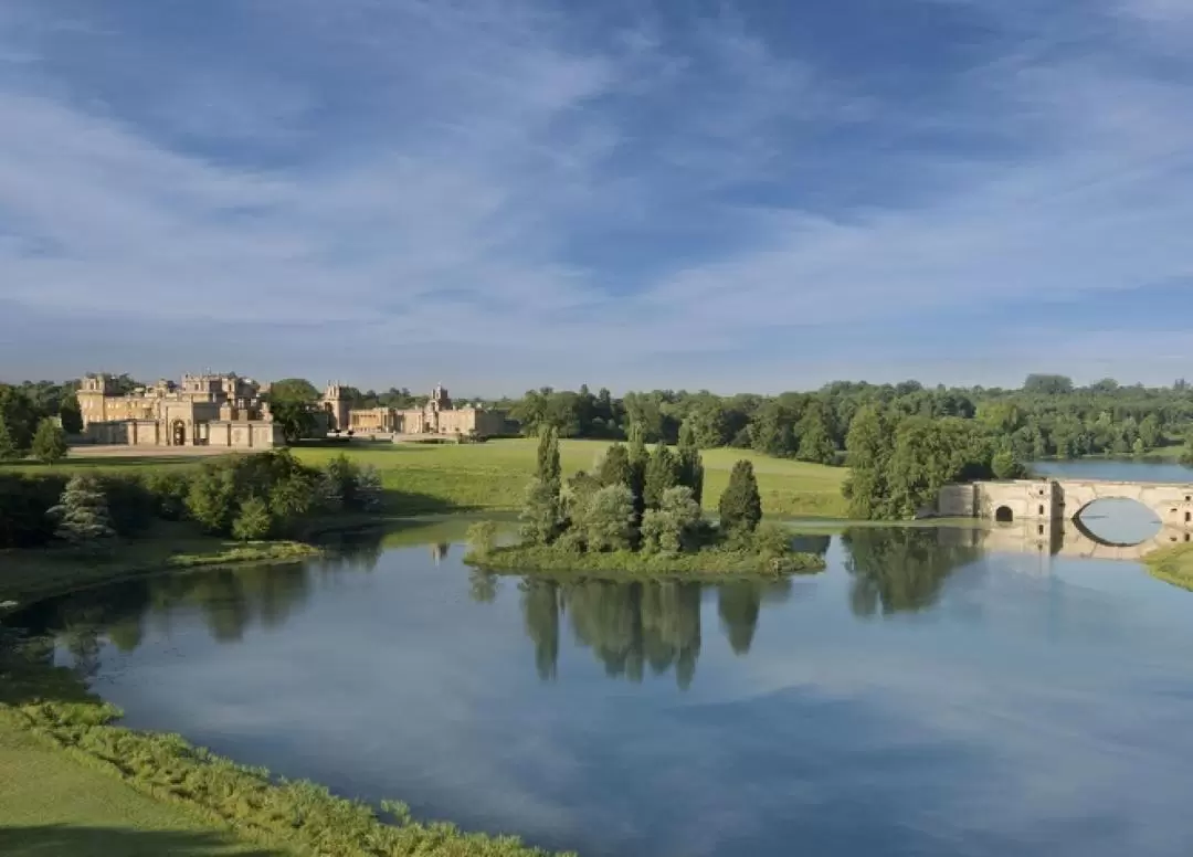 Downton Abbey Village, Blenheim Palace and Cotswolds Day Trip from London