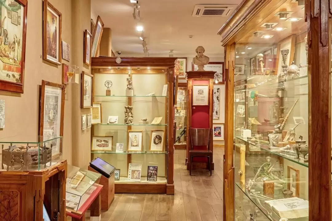 Hash Marihuana & Hemp Museum Admission in Amsterdam