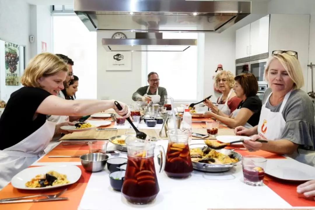 Paella Cooking Class in Madrid