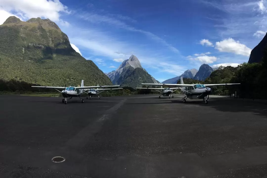 Milford Sound Scenic Fly, Cruise, Fly from Queenstown