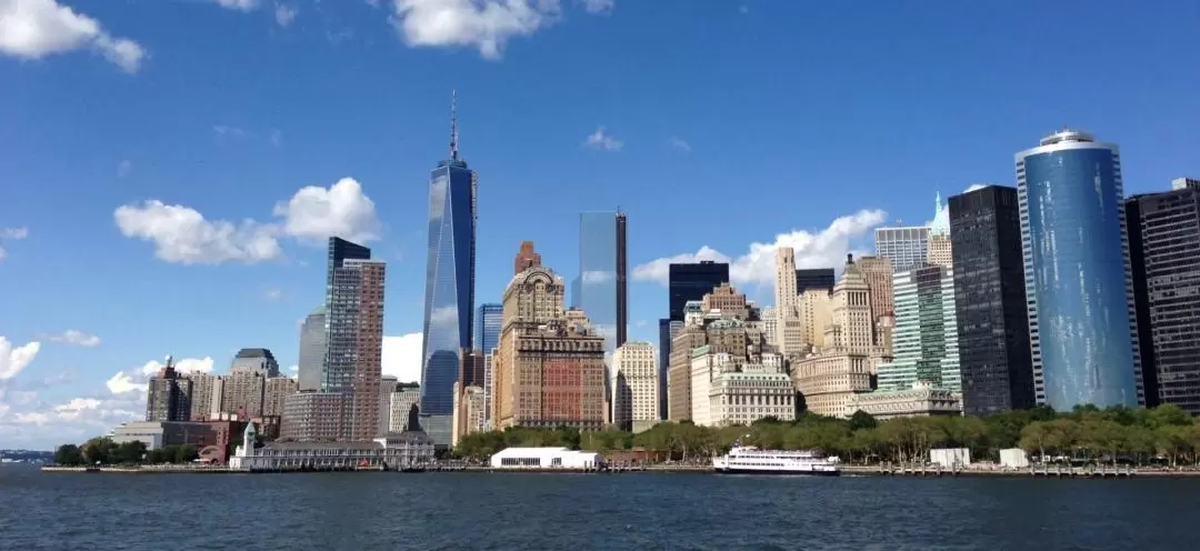 New York Statue of Liberty, Ellis Island Skip-the-Line Priority Ferry Tour 