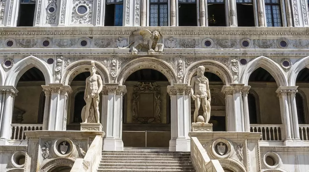 Guided Tour of The Doge's Palace & Fast Track Entry 