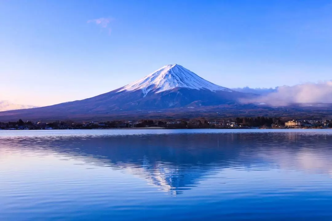 Mt.Fuji, Oshino Hakkai, & Gotemba Premium Outlet Tour from Tokyo