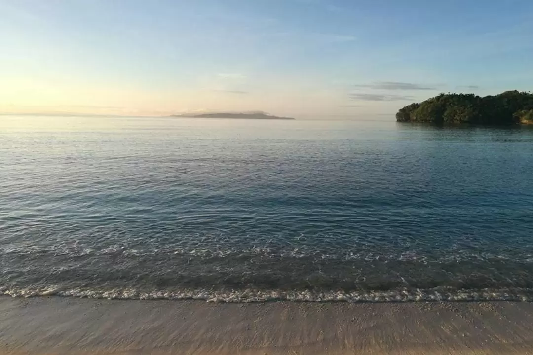 比科爾索索貢 Matnog 海灘一日遊（含蘇比克白沙灘之旅）