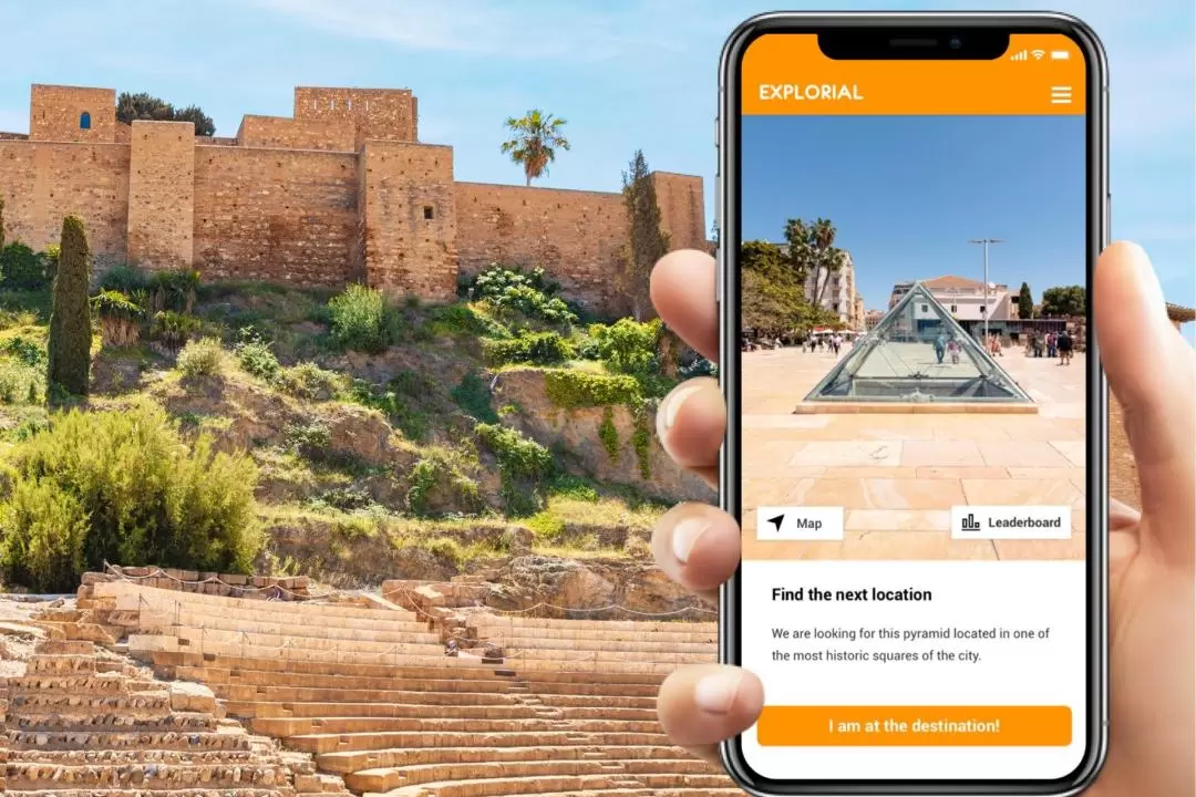 Private Malaga Scavenger Hunt Self-Guided Walking Trip