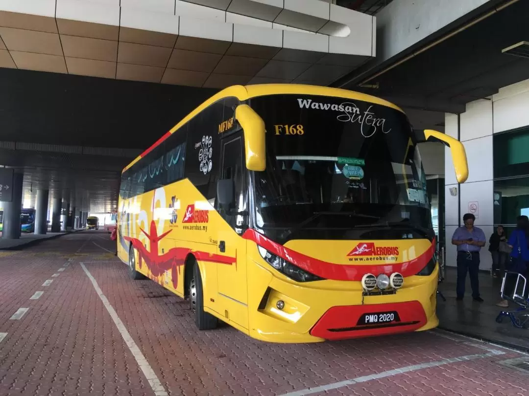 吉隆坡中央車站往吉隆坡國際機場巴士接送（Aerobus 提供）