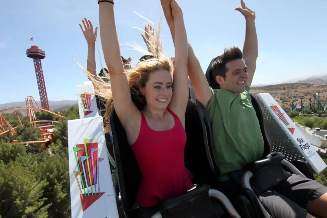 Six Flags Magic Mountain Ticket in Los Angeles