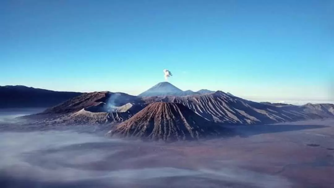 4D3N Mount Bromo, Tumpak Sewu Waterfall and Ijen Volcano Tour from Yogyakarta