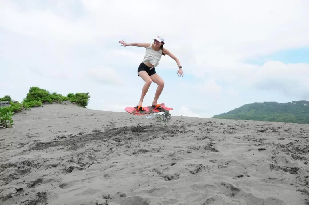 Tembelang Cliff, Pindul Cave, Pinus Pengger, Sand Boarding and Parangtritis Beach Tour from Yogyakarta