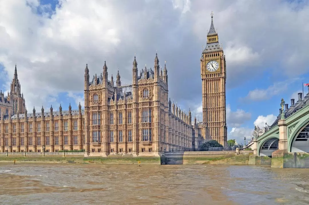 Full Day London Sightseeing Tour with entries to St Paul's Cathedral, Tower of London and River boat ride