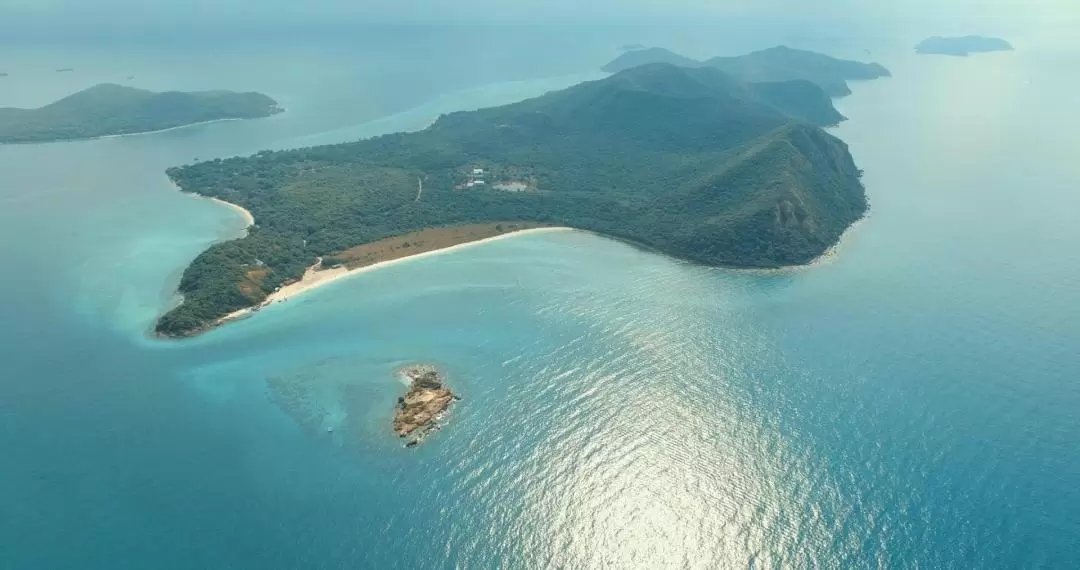 サメサン島 シュノーケリング・カヤック体験 日帰りプライベートツアー（パタヤ発）