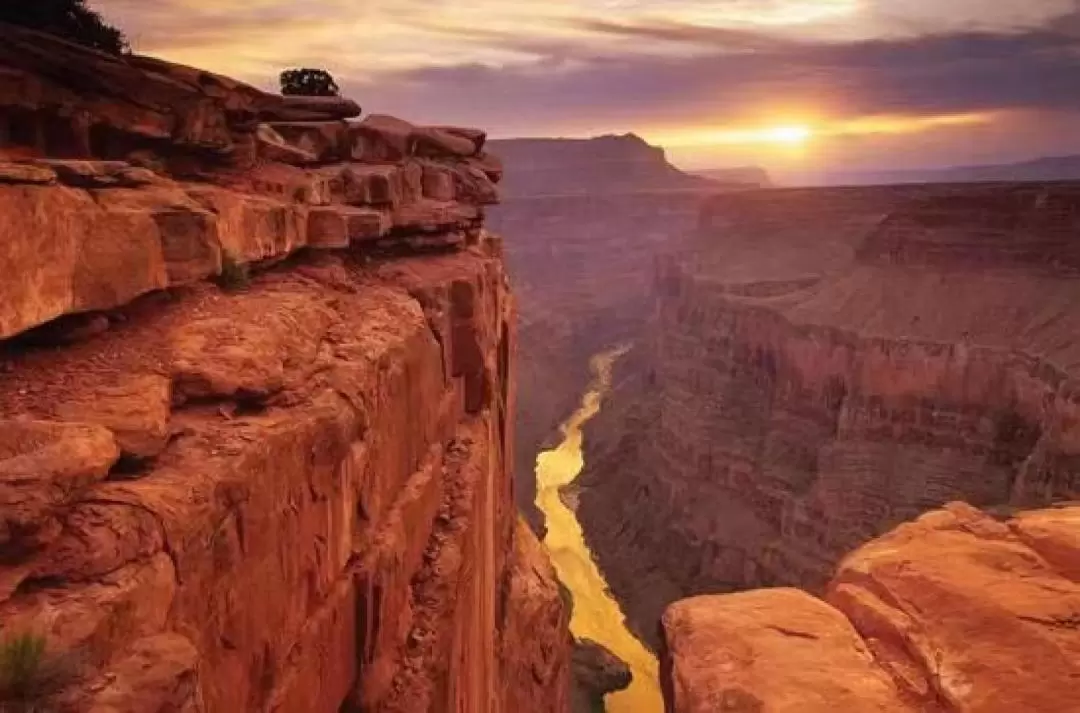 2-Day Grand Canyon, Lower Antelope Canyon & Zion Tour